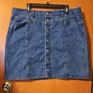 Style&Co Classic Blue Denim Knee Lenth Skirt Size 16